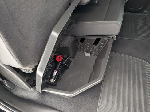 Used 2020 Chevrolet Silverado 1500 LTZ w/ LTZ Plus Package image 34