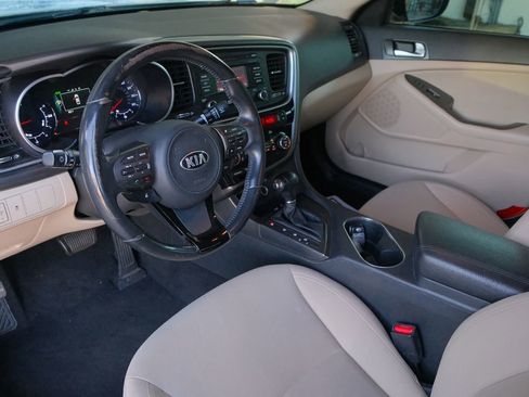 Used 2015 Kia Optima LX w/ Hybrid Convenience Package image 12