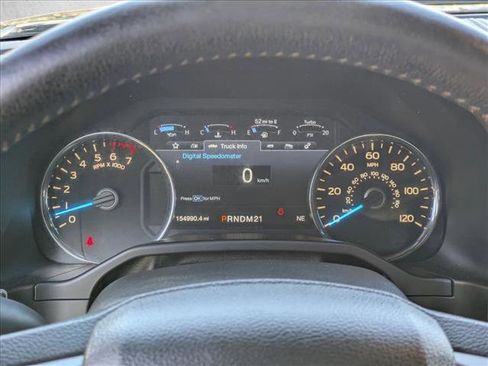 Used 2016 Ford F150 Lariat w/ Equipment Group 502A Luxury image 11