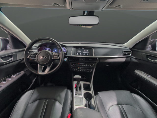 Used 2020 Kia Optima SE FWD image 11