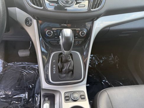 Used 2013 Ford Escape SEL FWD image 17