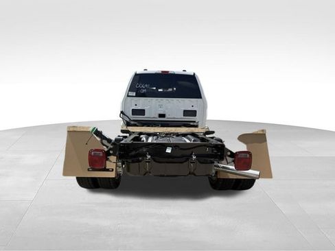 New 2026 Ford F450 Lariat AWD/4WD image 14