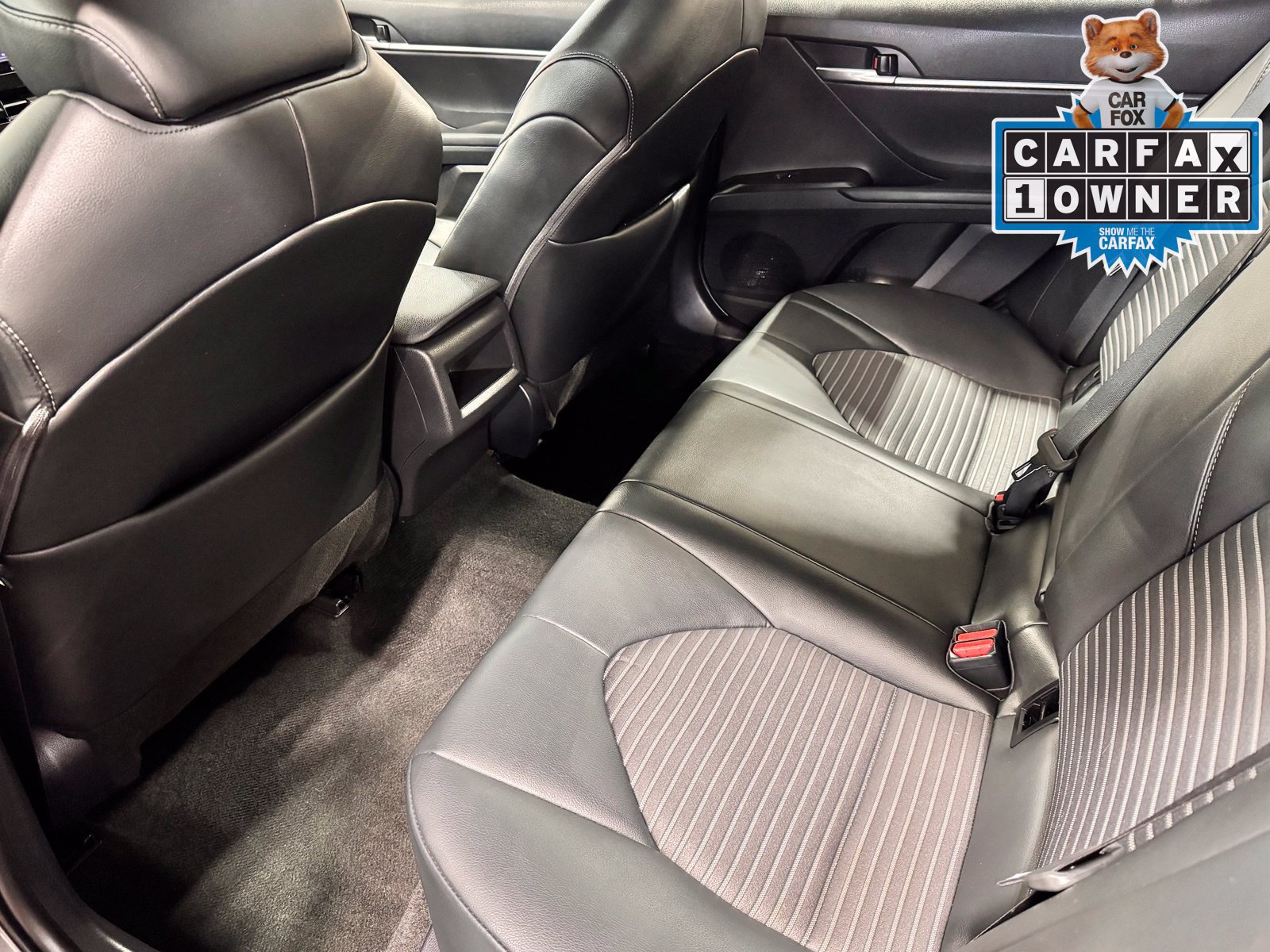 Used 2024 Toyota Camry SE FWD image 38