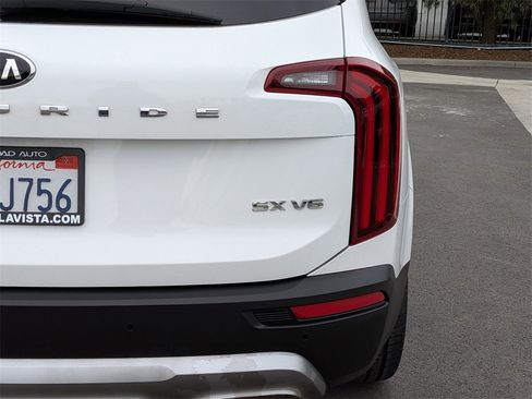Used 2020 Kia Telluride SX image 25