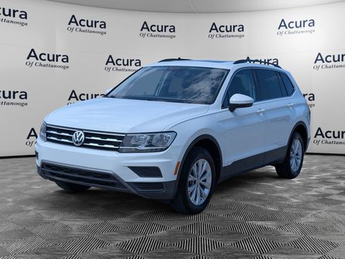 Used 2019 Volkswagen Tiguan SE w/ Panoramic Sunroof Package FWD image 4