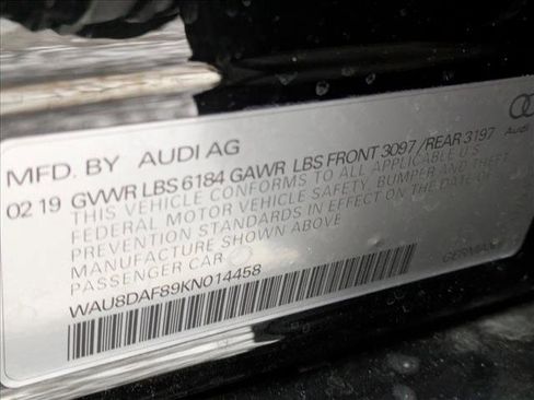 Used 2019 Audi A8 L 3.0T w/ Luxury Package image 16