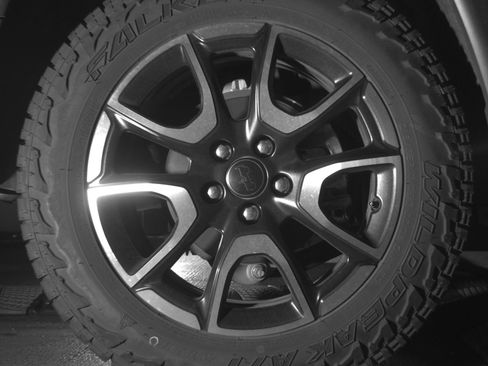 Used 2025 Jeep Compass Trailhawk AWD/4WD image 15