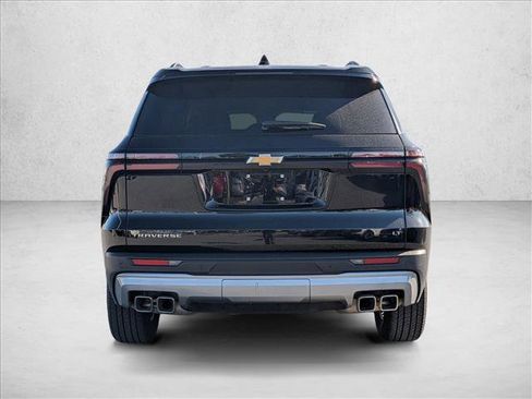 Used 2024 Chevrolet Traverse LT FWD image 6