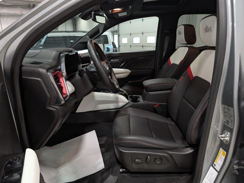 Used 2024 GMC Canyon AT4X w/ AT4X AEV Edition AWD/4WD image 14