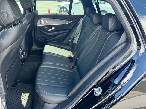 Used 2021 Mercedes-Benz E 450 4MATIC All-Terrain Wagon image 19