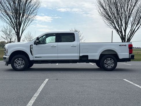 Used 2025 Ford F350 Lariat w/ Camper Package image 5
