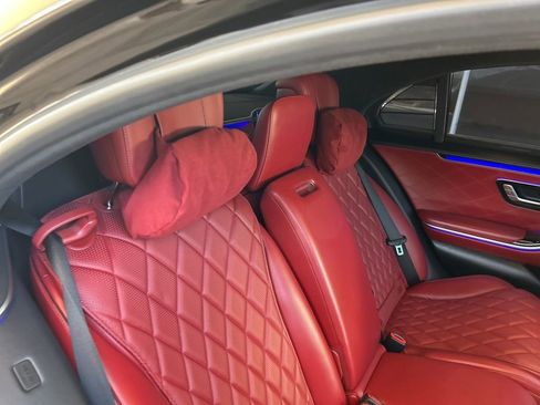 Used 2022 Mercedes-Benz S 580 4MATIC Sedan w/ AMG Line Package image 30