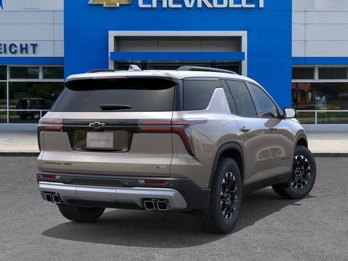 New 2027 Chevrolet Traverse Z71 w/ Driver Confidence Package AWD/4WD image 28