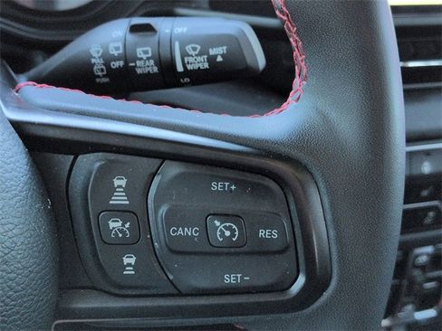 Used 2024 Jeep Wrangler Unlimited Rubicon image 26