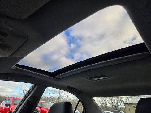 Used 2005 Lexus ES 330 image 28