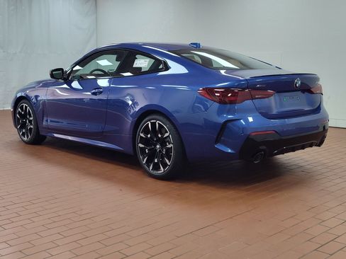 Used 2026 BMW 430i xDrive Coupe w/ M Sport Package AWD/4WD image 3