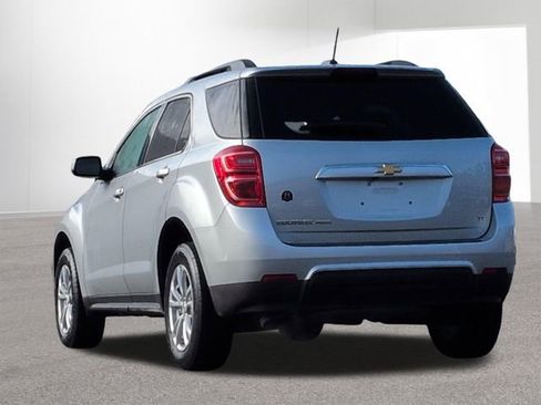 Used 2017 Chevrolet Equinox LT w/ Convenience Package image 8