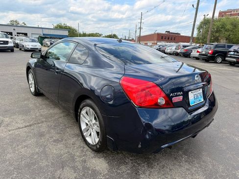 Used 2011 Nissan Altima 2.5 S w/ 2.5S Premium Pkg image 4