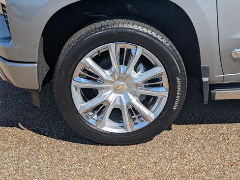 New 2026 Chevrolet Silverado 1500 High Country image 10