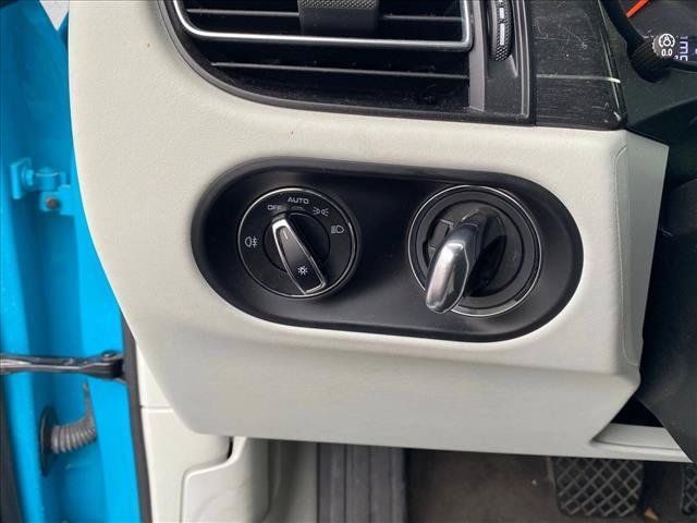 Used 2021 Porsche Macan AWD/4WD image 12