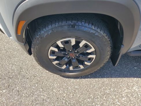 Used 2023 Nissan Frontier Pro-X w/ Pro Convenience Package image 5