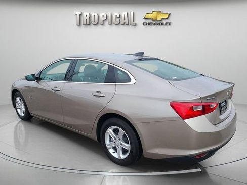 Used 2024 Chevrolet Malibu LS image 3