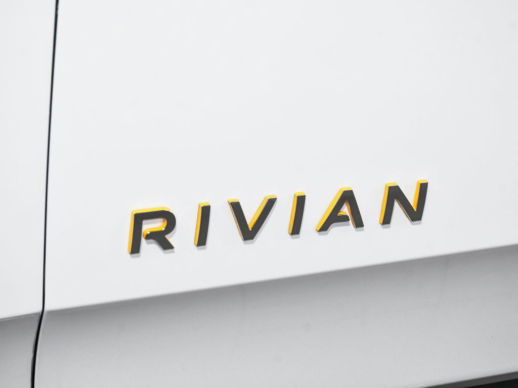 Used 2022 Rivian R1S Launch Edition Quad AWD/4WD image 87