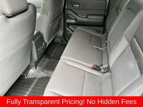 Used 2024 Nissan Frontier SV w/ SV Convenience Package AWD/4WD image 17