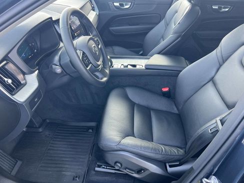 Used 2025 Volvo XC60 B5 Plus w/ Protection Package Premier image 17