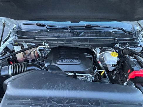 Used 2022 RAM 2500 Tradesman w/ Safety Group image 9