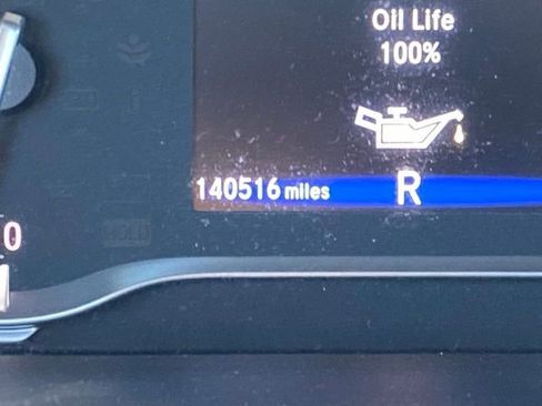 Used 2017 Honda Pilot Touring image 33