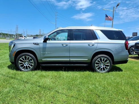 New 2026 GMC Yukon Denali w/ Advanced Technology Package AWD/4WD image 4