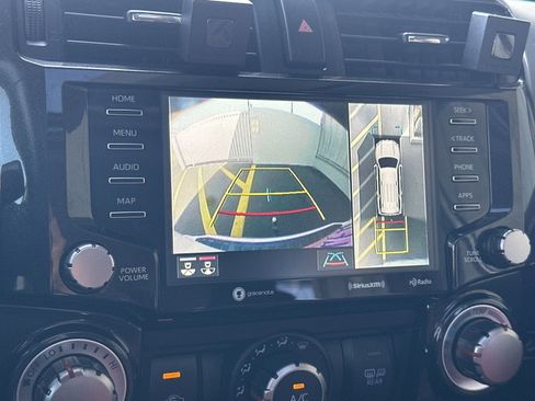 Used 2023 Toyota 4Runner TRD Off-Road Premium w/ Off Road Premium Plus Package image 18