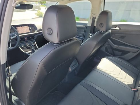 Used 2022 Volkswagen Jetta SEL FWD image 32