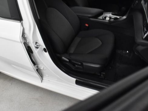 Used 2024 Toyota Camry LE image 15