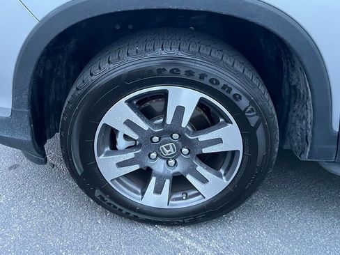 Used 2019 Honda Ridgeline RTL-E image 13