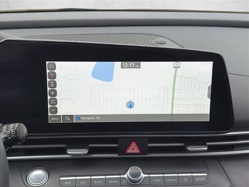 Used 2023 Hyundai Elantra SEL w/ Convenience Package image 9