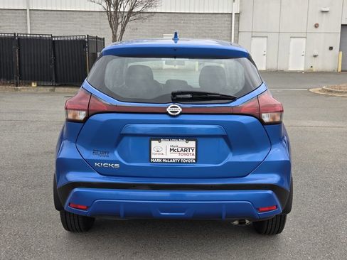 Used 2021 Nissan Kicks S image 10