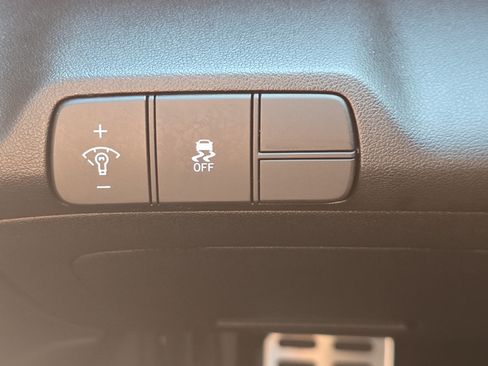 Certified 2025 Hyundai Elantra N Line FWD image 24