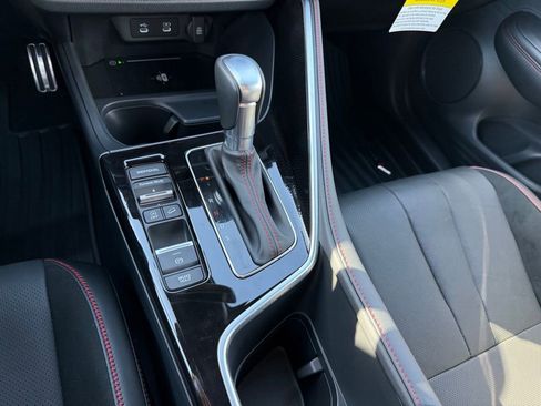 Certified 2025 Acura ADX A-Spec image 29