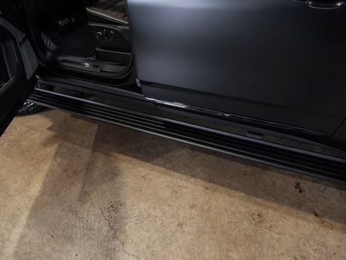 Used 2026 GMC Yukon XL Denali Ultimate AWD/4WD image 9