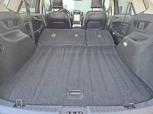 Used 2024 Ford Edge Titanium AWD/4WD image 24
