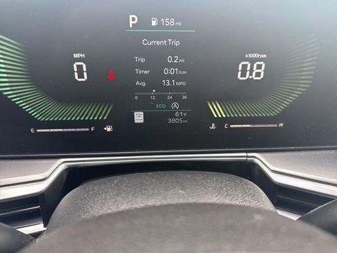 Used 2025 Kia Sorento EX w/ Panoramic Sunroof Package image 8