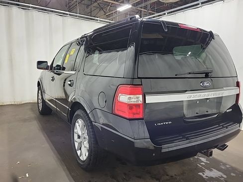 Used 2017 Ford Expedition Limited w/ Equipment Group 301A AWD/4WD image 2