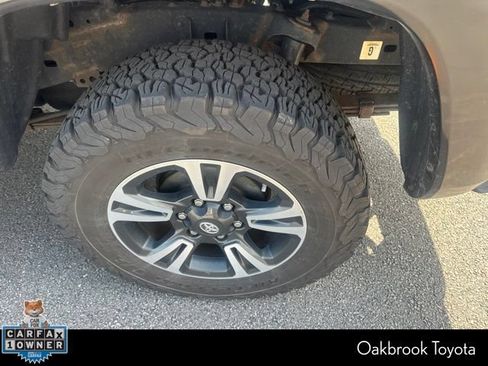 Certified 2016 Toyota Tacoma TRD Sport w/ Towing Package AWD/4WD image 6