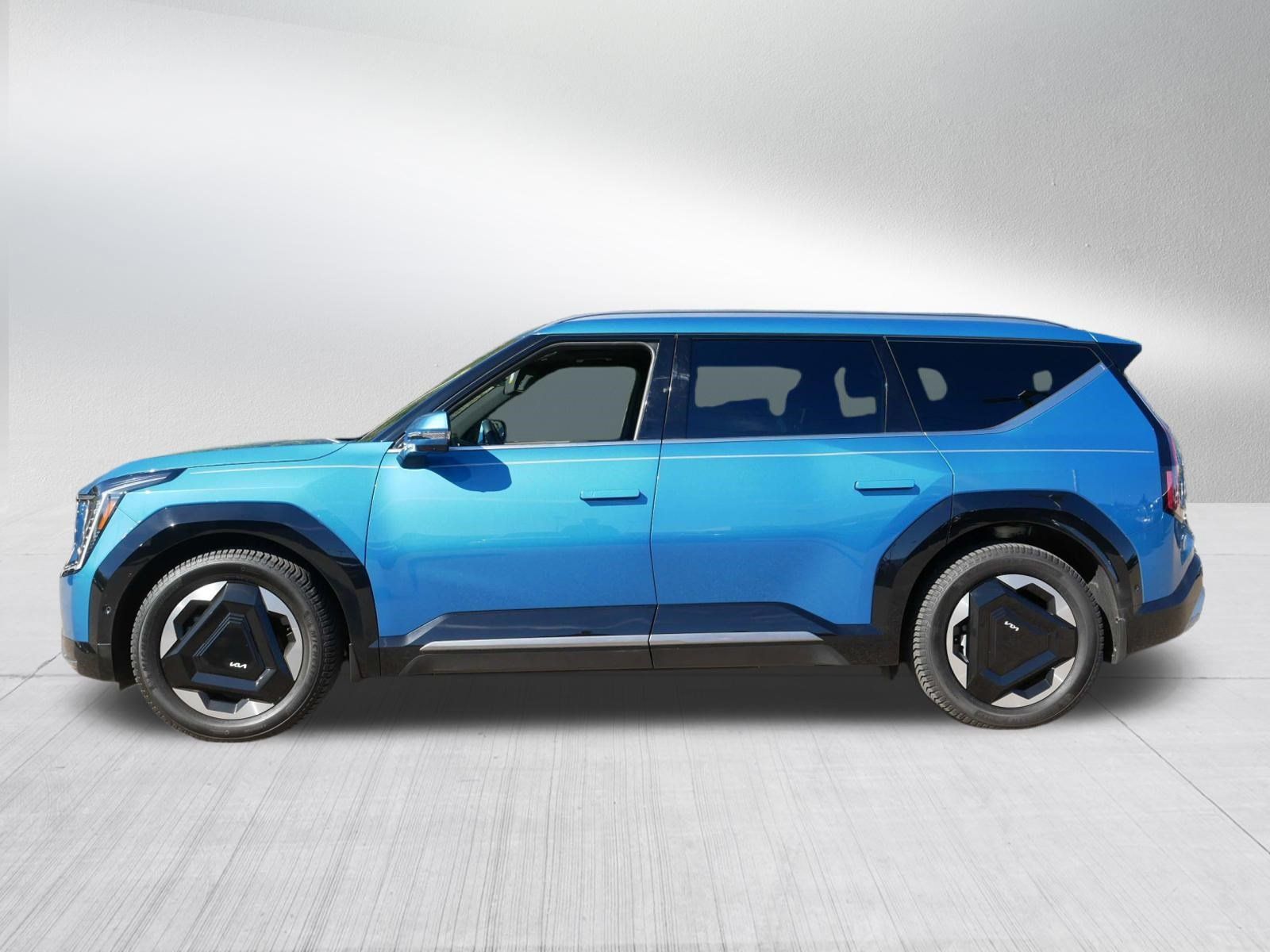Certified 2024 Kia EV9 Land AWD/4WD image 4