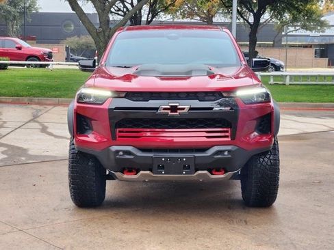 Used 2025 Chevrolet Colorado ZR2 image 10