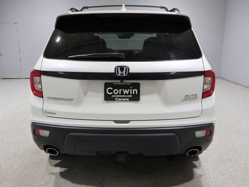 Used 2019 Honda Passport Elite image 3