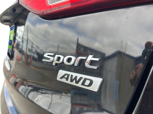 Used 2016 Hyundai Santa Fe Sport AWD/4WD image 35