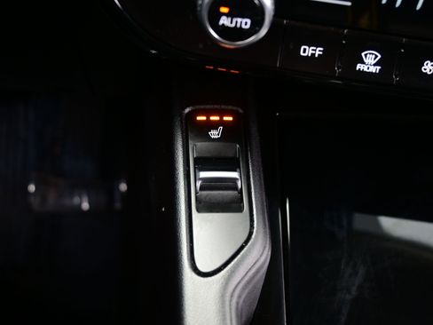 Used 2024 Kia Telluride S image 22